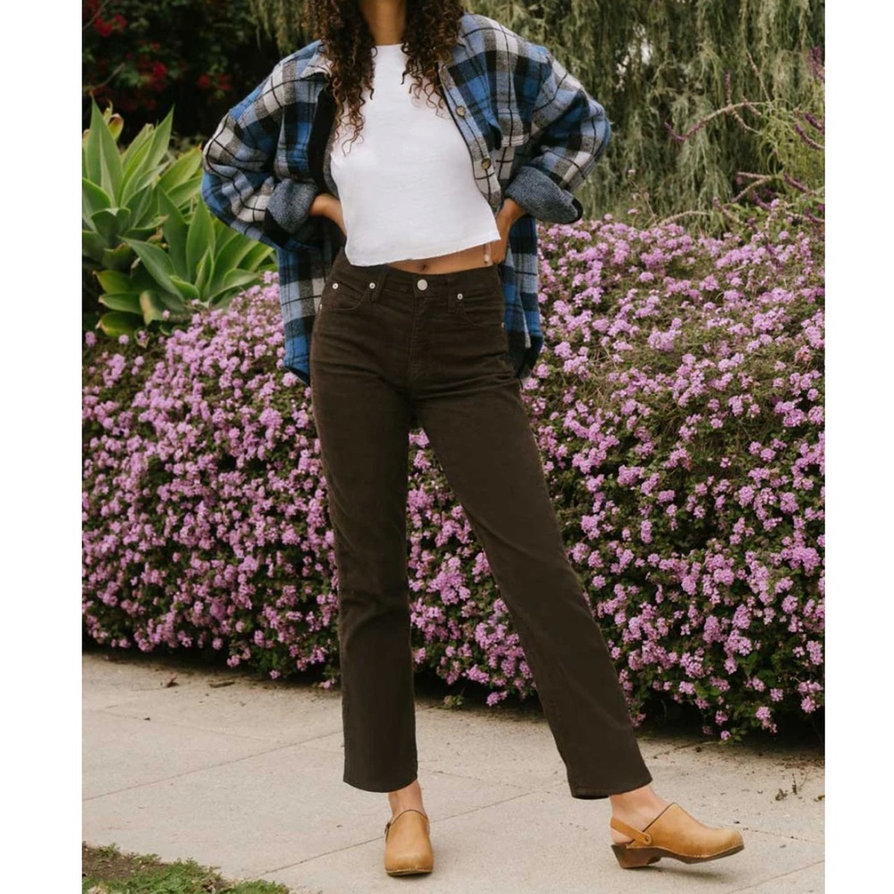 Amo Chloe crop cord BNWT